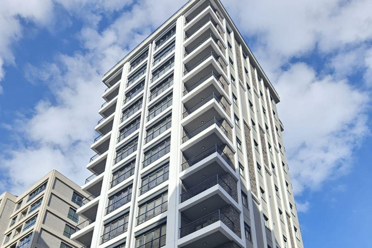 Hayat Apt Şişik İnşaat Erenköy İstanbul